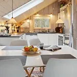 3 Bedroom Beautiful In Holiday home Toftlund