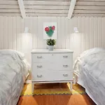 3 Bedroom Beautiful In *