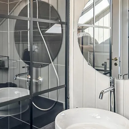 3 Bedroom Beautiful In Hébergement de vacances Toftlund