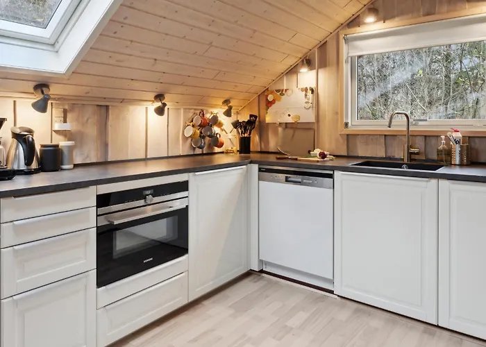 3 Bedroom Beautiful In Toftlund